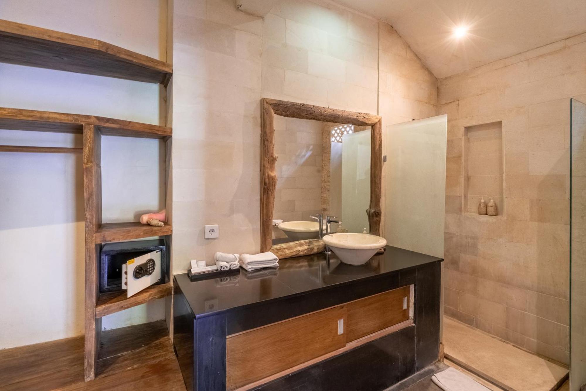 Villa Aveli Seminyak By Best Deals Asia Hospitality Екстериор снимка