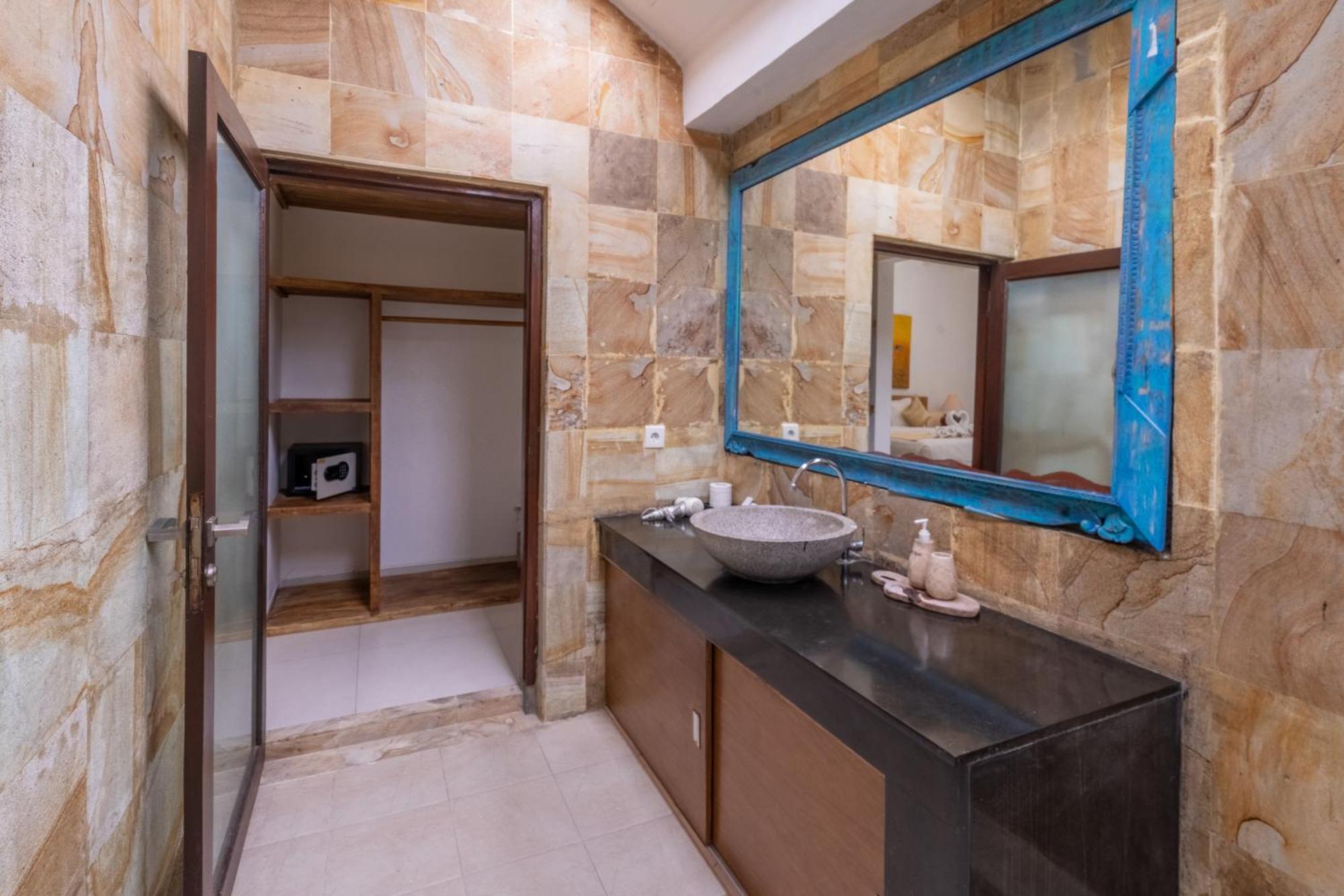 Villa Aveli Seminyak By Best Deals Asia Hospitality Екстериор снимка