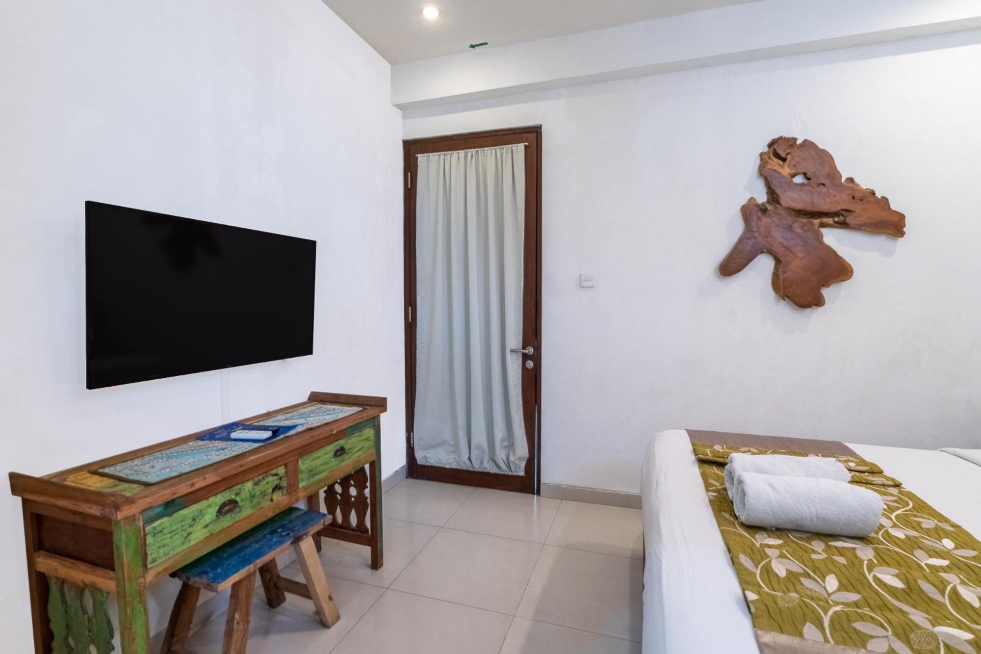 Villa Aveli Seminyak By Best Deals Asia Hospitality Екстериор снимка
